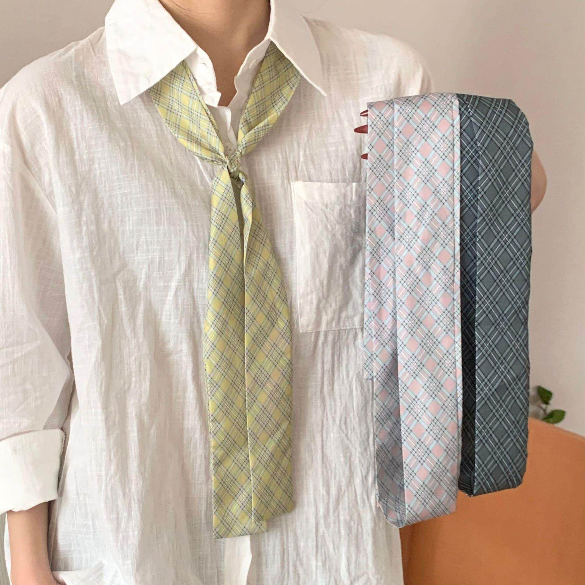 丝巾长条高级感百搭小领巾领带春夏新品复古格子头巾发带装饰腰带