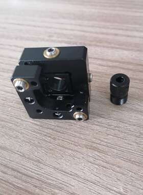 高精度微型四维调整架红光准直器调整镜架调整架S905光纤接口FC座