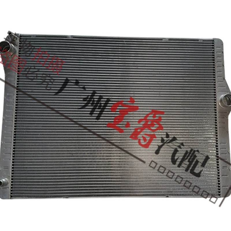 适用F02宝马7系F01水箱730散热器740冷却器750 760