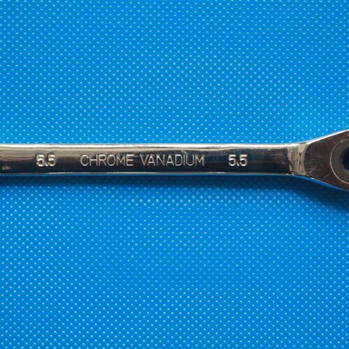 棘轮两用扳手 快速扳手开口梅花扳手汽车维修五金工具72齿 5.5mm