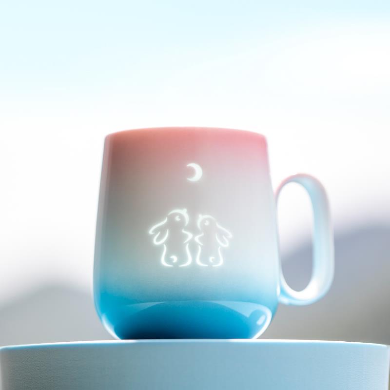 创意礼物玉兔星月玲珑情侣对杯礼盒装陶瓷办公马克杯生日礼品杯子