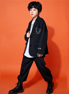 2026新款男童西装套装儿童秋款西服韩版休闲时尚男孩洋气表演街舞