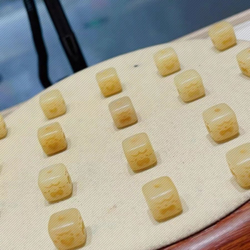 菩提雕刻喜怒哀乐表情方块散珠文玩配饰配件手串配饰配奶酪配饰散