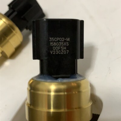 机房中央特灵空调高低压力传感器35CP0y2-16 35Cp02-14 35CP02-06