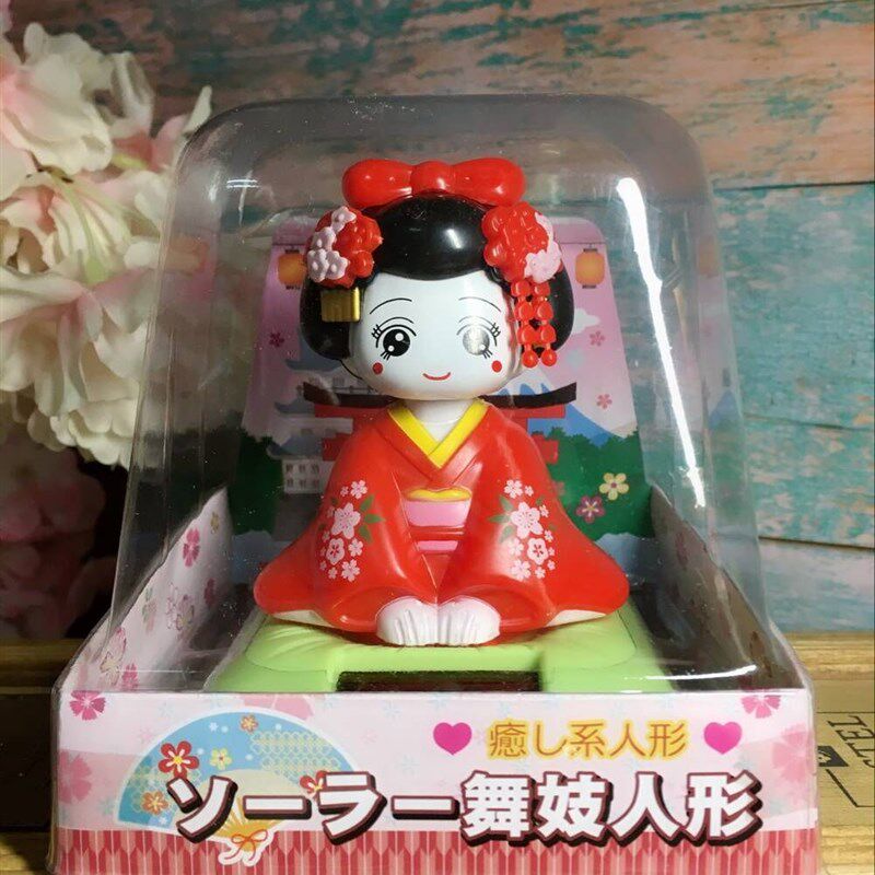 创意太阳能舞姬摇头点头娃娃歌姬车内装饰摆件可爱女人和服公仔