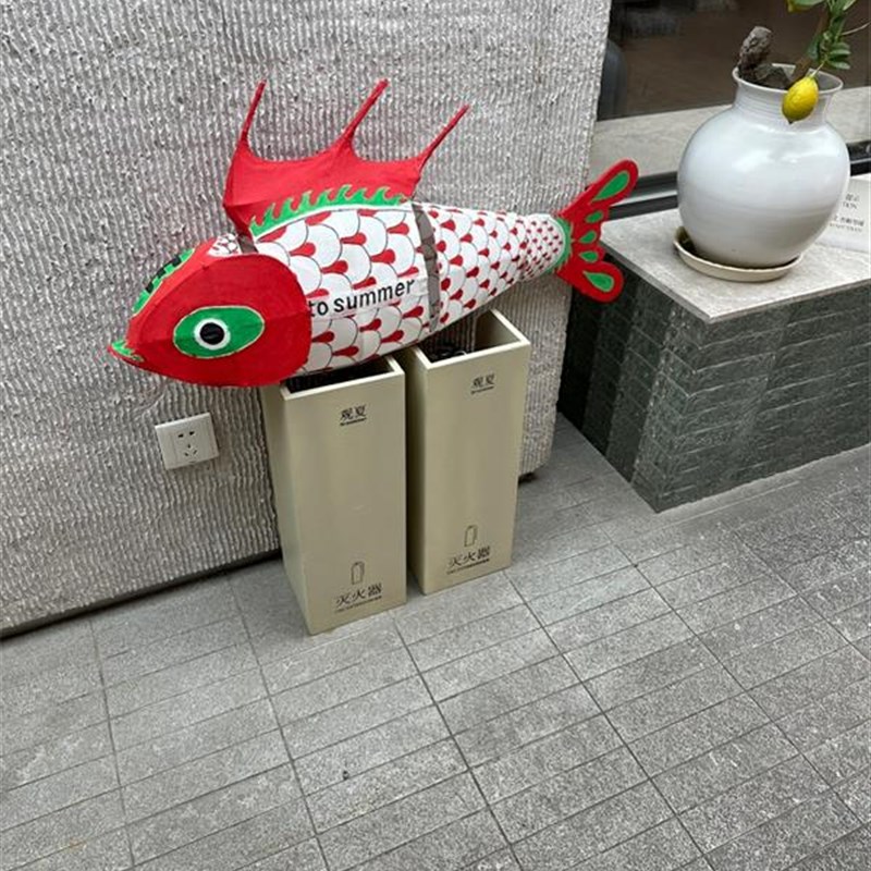 灭火器箱支架灭火器箱放置箱2只装商场店铺装饰遮挡实木收纳箱