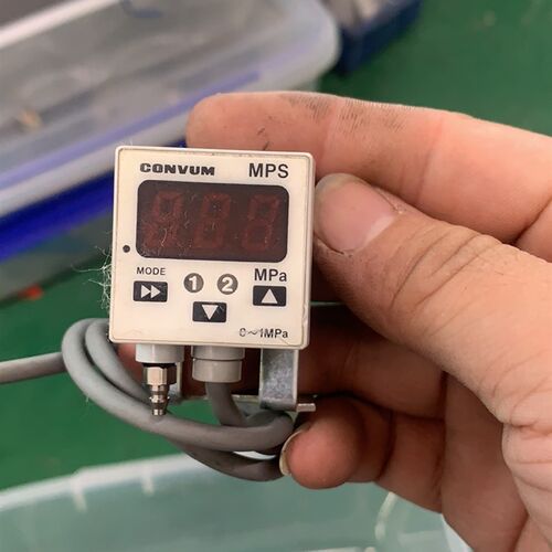 CONVNM P3RC-G 压力表 正压 原装进口 正品 9新 压力开关