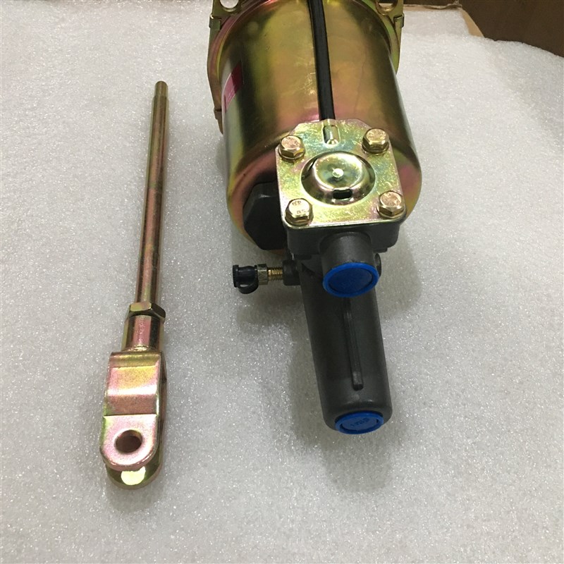 适用于陕汽新款奥龙离合器助力器离合器分泵原厂配件