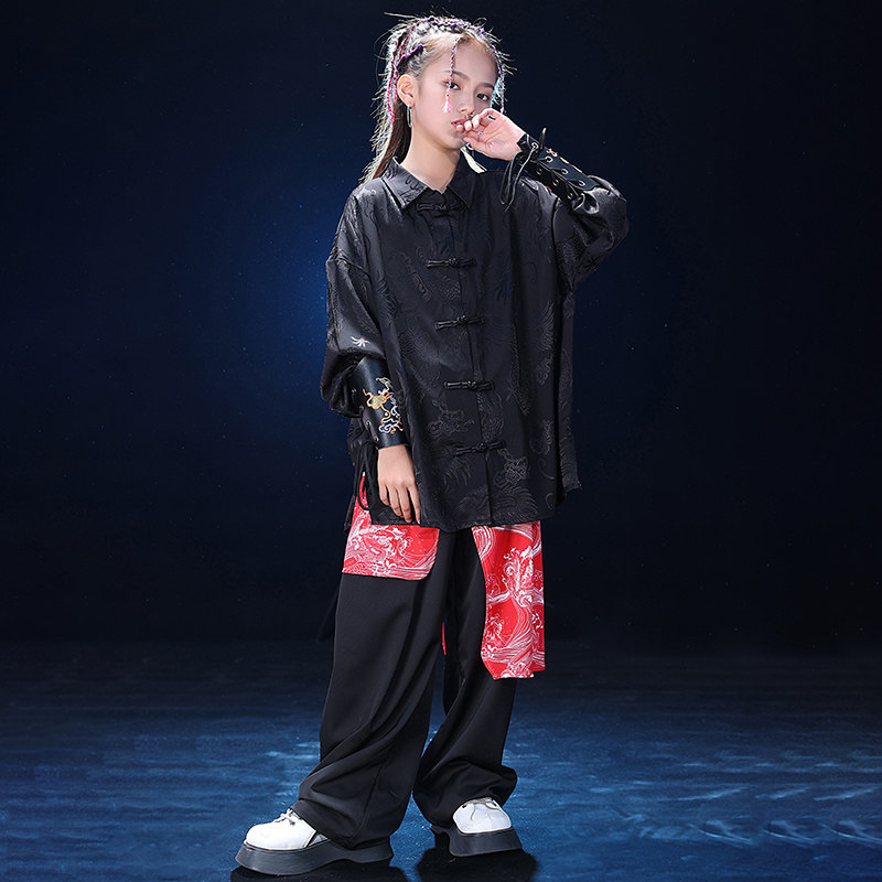 儿童街舞服春装幼儿hiphop国潮风元旦表演服女童舞台走秀演出服