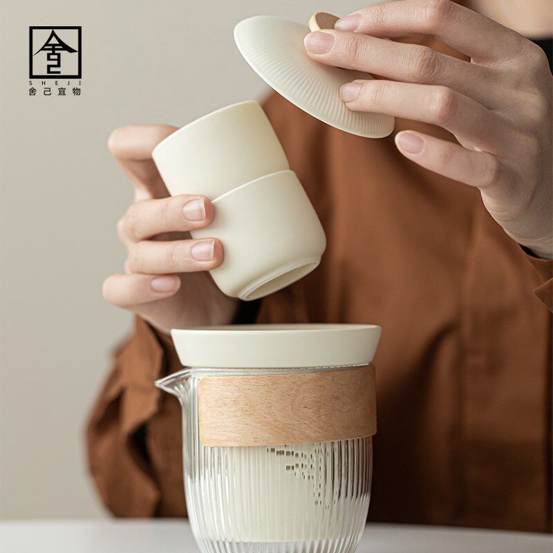 舍己高档奶油黄企鹅快客杯旅行茶具一壶二杯户外露营便携泡茶套装