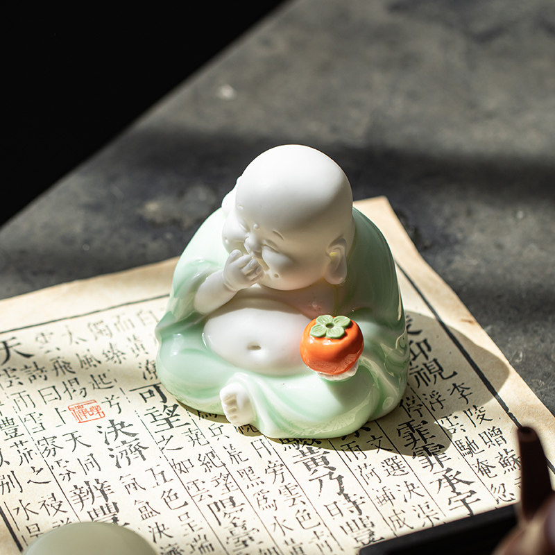创意白瓷弥勒佛笑佛招财茶宠小摆件茶室茶桌面家居装饰品茶道配件