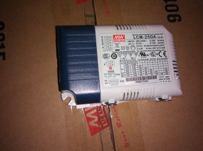 台湾明纬 LCM-25DA 25W DALI界面/点动调光多档输出恒流电源 全新