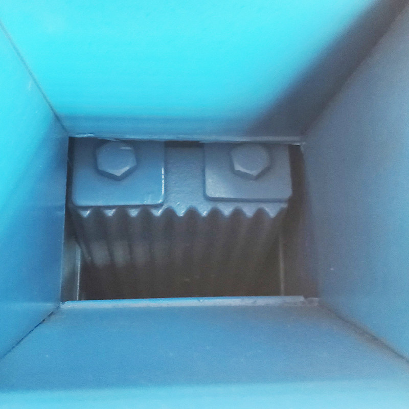 密封型防尘实验室颚式破碎机100*60试验用矿石碎偏心轴鄂破制砂机