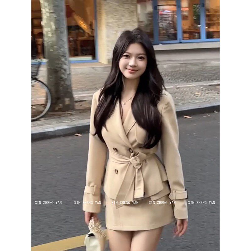 XZY/欣争艳 微胖mm法式气质绑带收腰风衣外套女早秋包臀半裙套装
