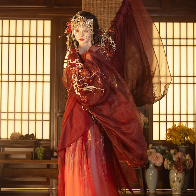 2026新款原创汉服女重工刺绣诃子群复原套装齐腰大袖改良拖尾战国