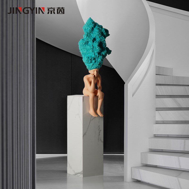 雕塑摆件落地商场办公室前台抽象艺术人物坐姿工艺品展厅创意人像