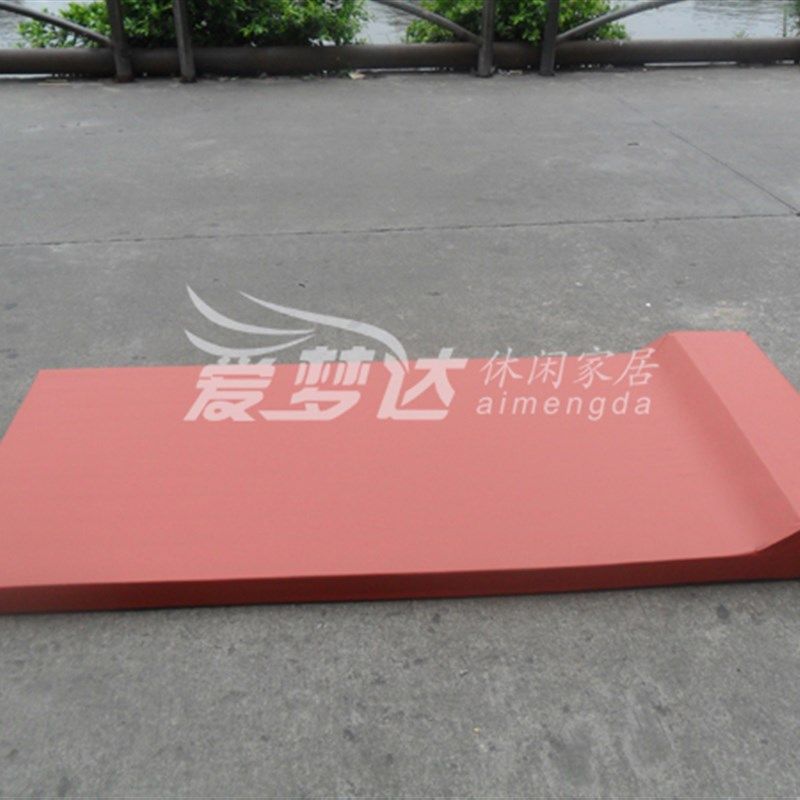 养老院老人洗澡床垫老年人洗浴淋浴垫桑拿按摩搓背推油泡泡水床垫