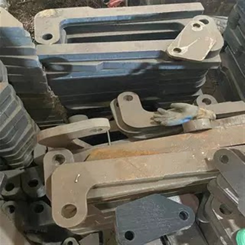 自卸车后门七字钩工程翻斗车7字镰刀钩货车挂钩铰接二次翻转配件