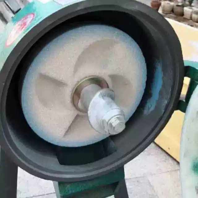 金豹150型磨粉磨浆机干湿两用商用磨米浆五谷杂粮打粉机汽油机款