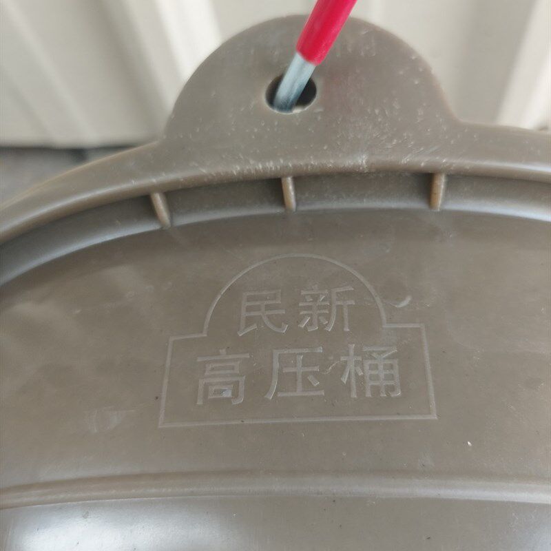 特厚打桩桶牛筋桶熟胶桶提水桶洗菜桶垃圾桶吊水桶挑水桶耐摔耐晒