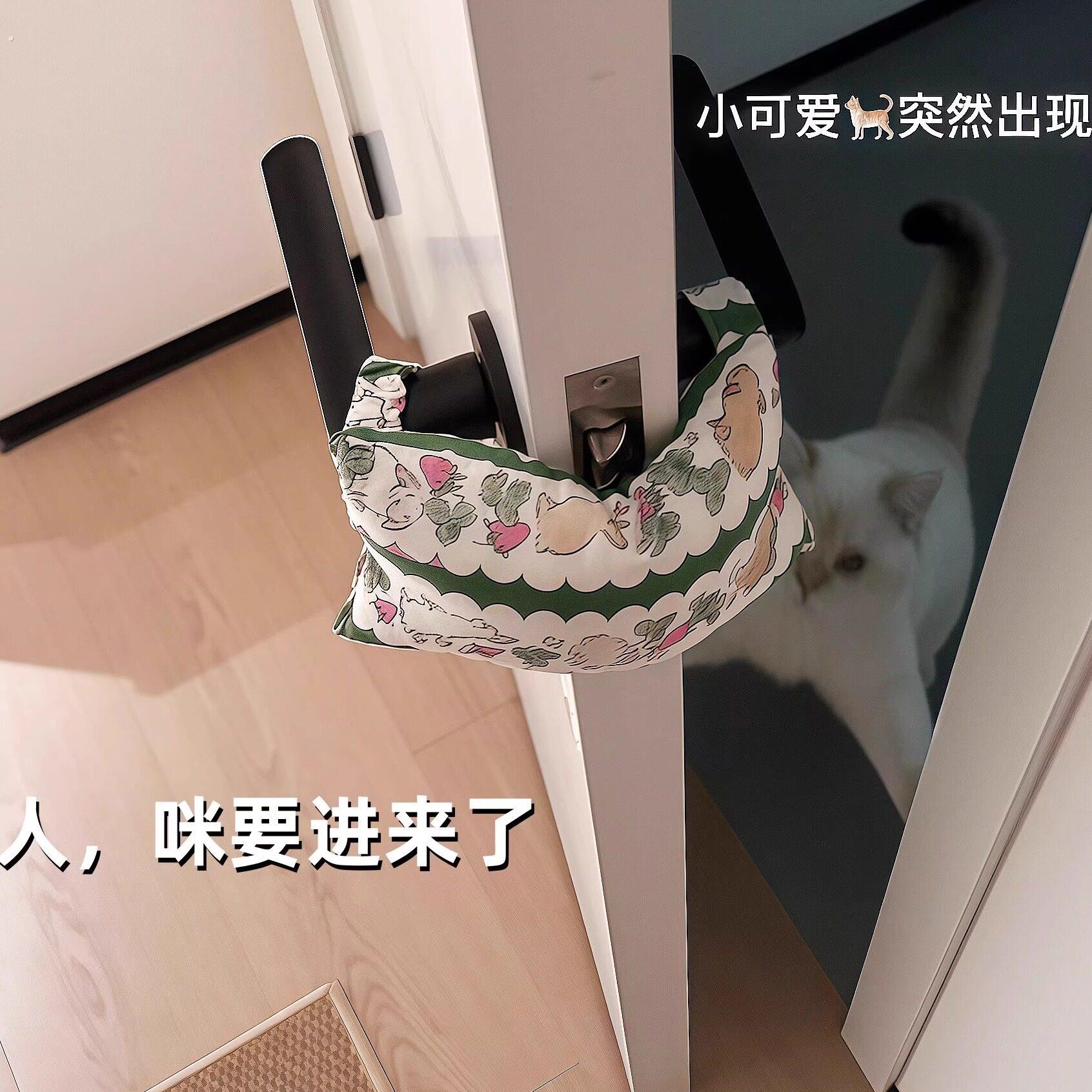 给猫留门静音防撞防夹猫咪留门神器手安全门档门把手防撞复古童趣
