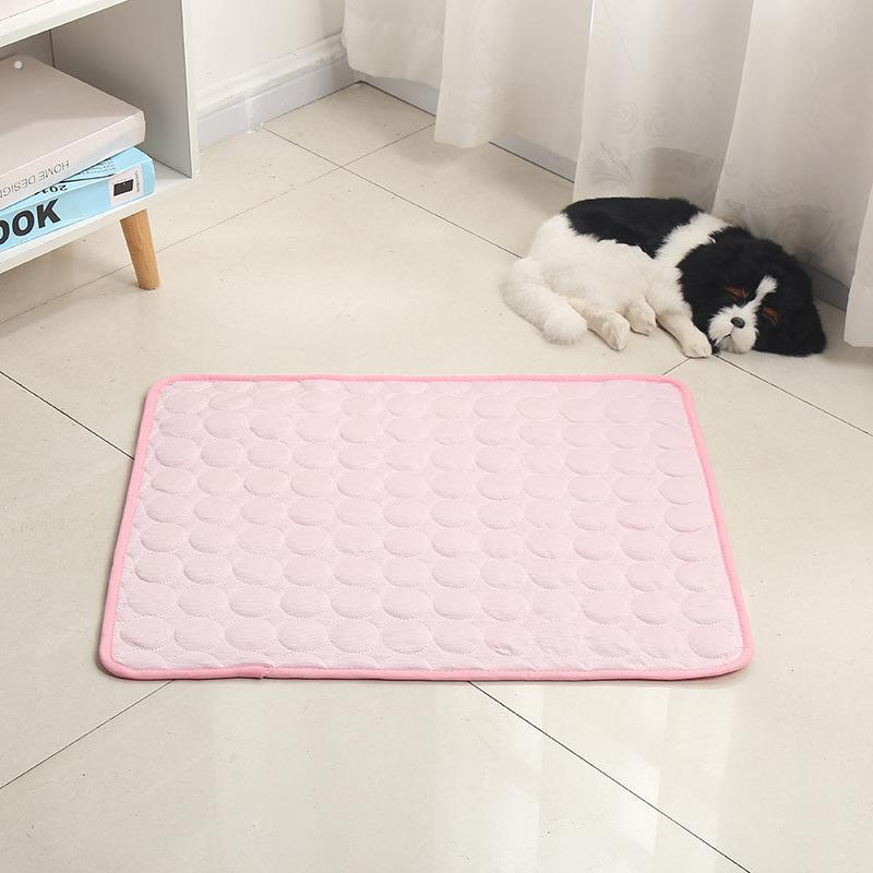 跨境宠物冰垫冷感防暑猫咪凉席狗狗垫子夏季不沾毛宠物用品