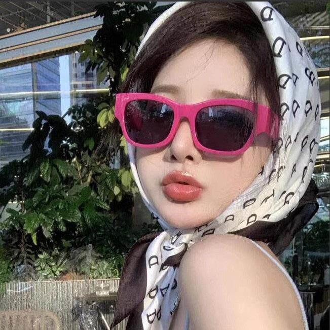 法式复古玫红色小方框欧美高级网红太阳眼镜女方圆脸显瘦度假太阳