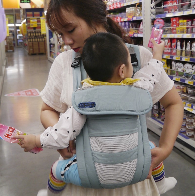 婴儿背带前后两用前抱后背式宝宝外出轻便简易背娃抱娃神器背巾