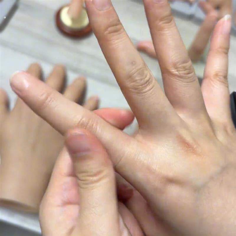 断指真手指套大拇指假肢指套假手指头魔术