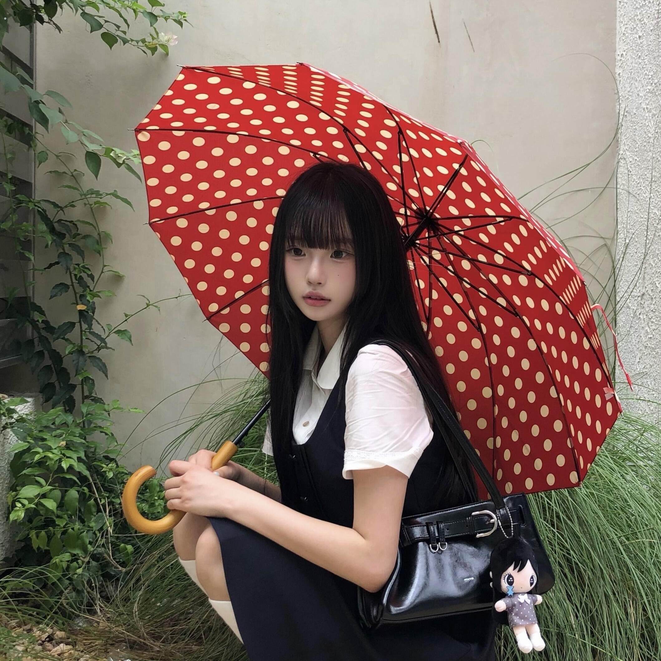 红色波点雨伞2026年新款加大加厚加固长柄伞抗强风暴雨室外女生
