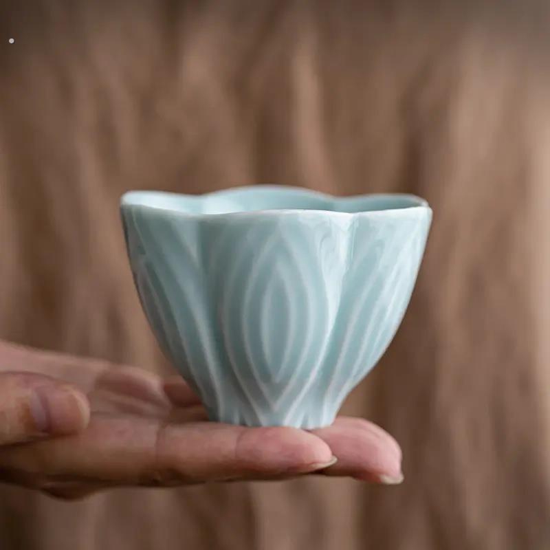 德化陶瓷玉兰浮雕茶杯中式风格中式品茗杯中国白手工茶具结婚敬茶