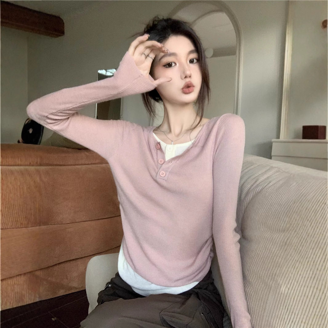 韩系温柔粉色假两件T恤女春秋季设计感别致修身显瘦短款长袖上衣