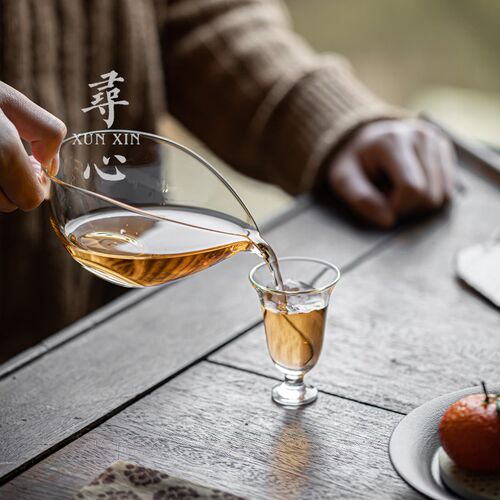 寻心加厚透明玻璃公道杯家用简约分茶器中式手工吹制耐热茶海公杯