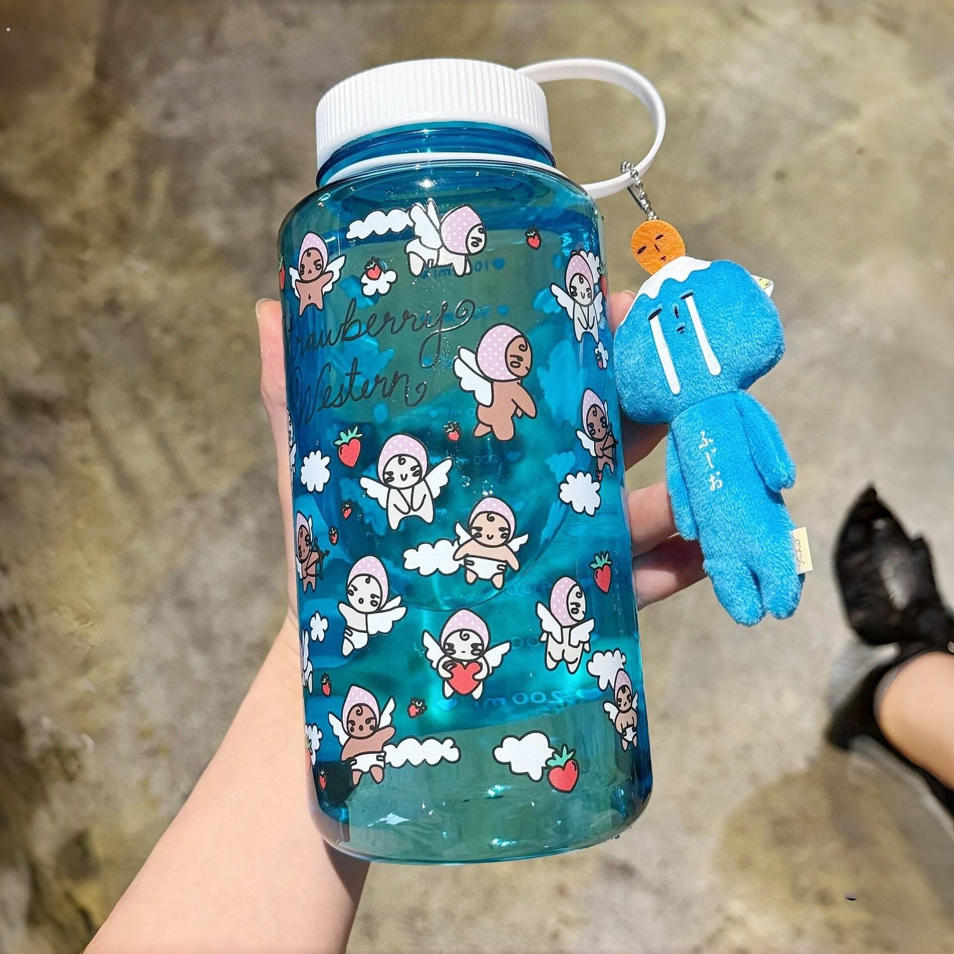 蓝色天使水杯夏日户外运动杯子女生高颜值塑料可携式冷萃杯子