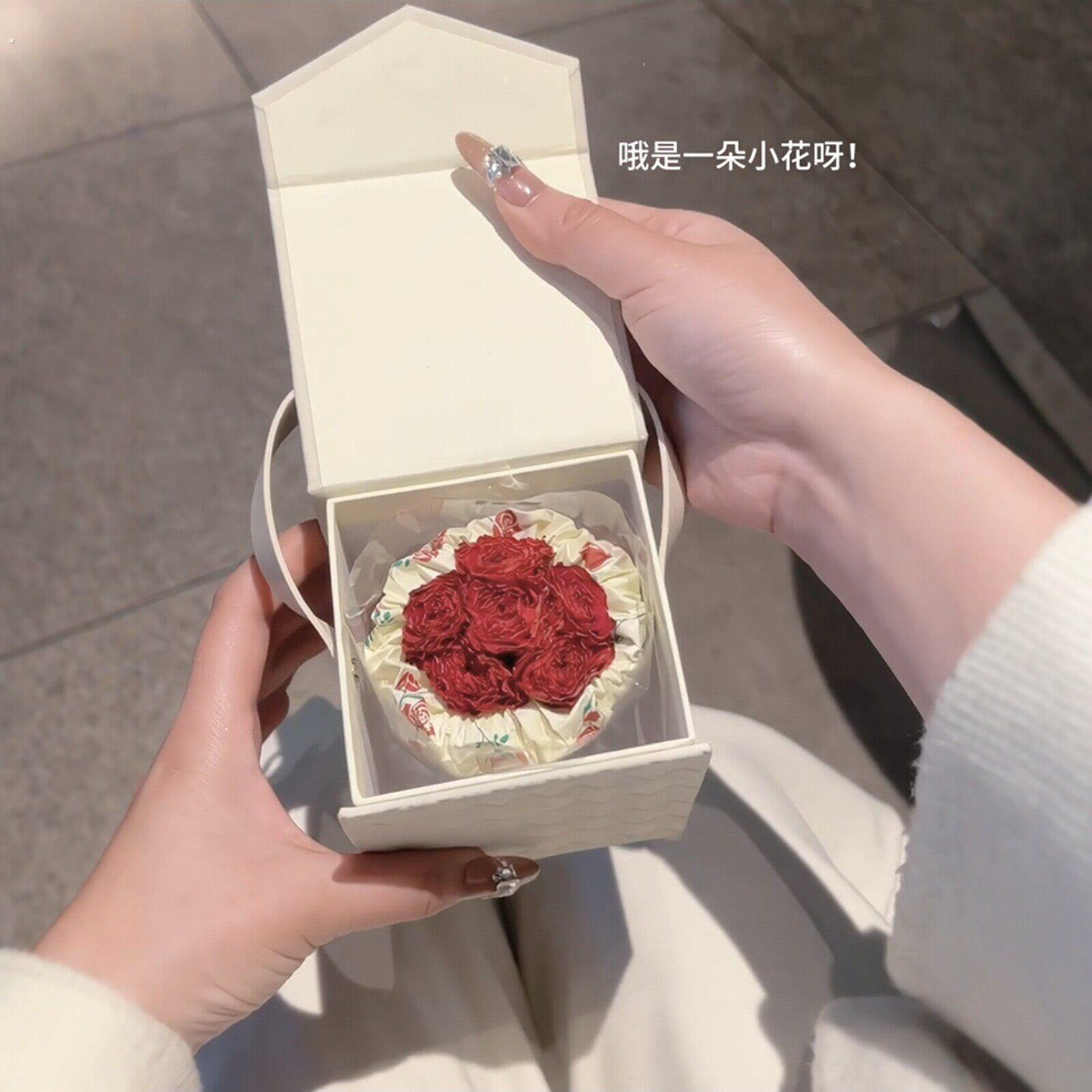 情人节礼物送女友纪念意义小香风礼品盒伴手礼创意惊喜表白礼物盒