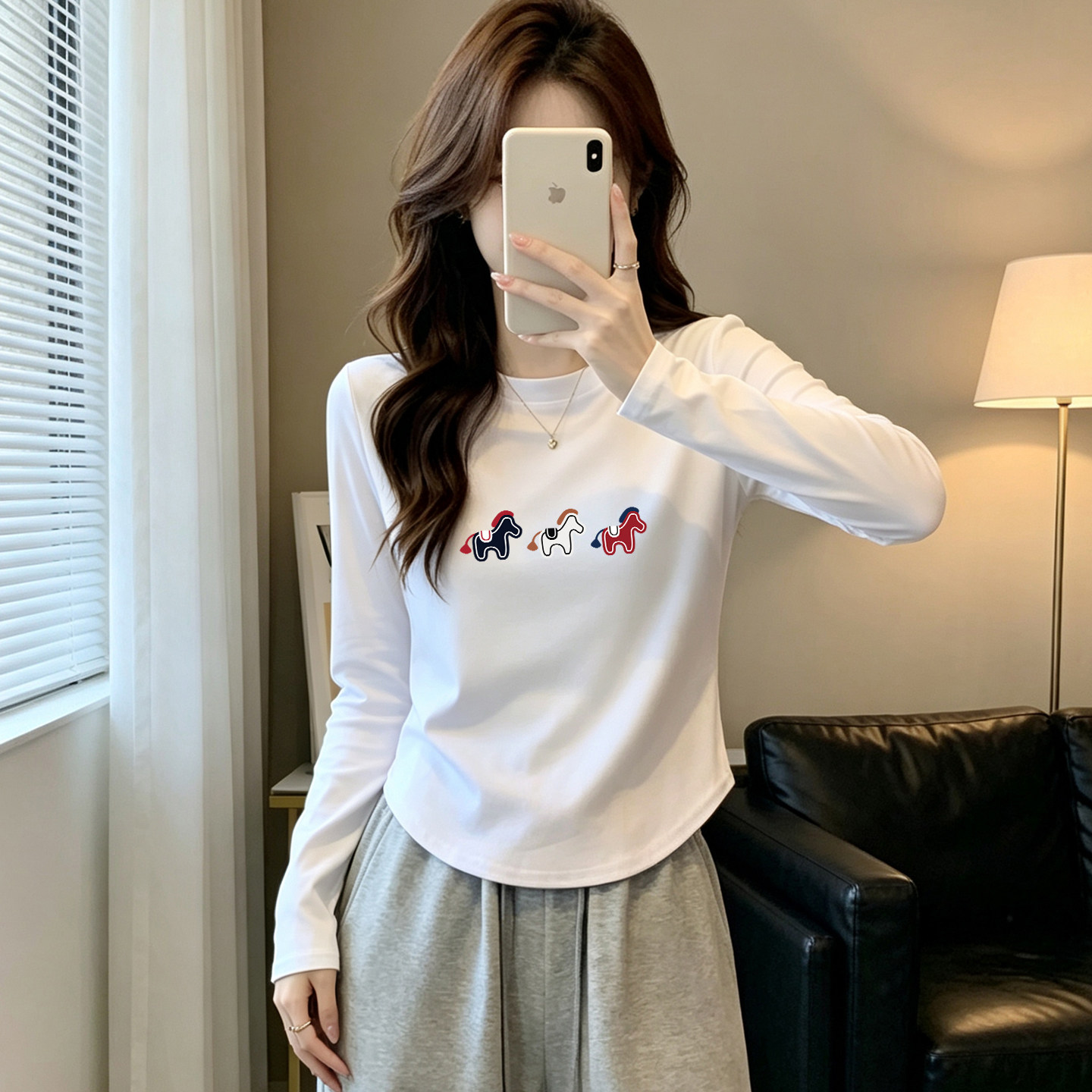 春秋款棉质长袖印花T恤女时尚洋气韩版修身遮肉显瘦弧形下摆上衣