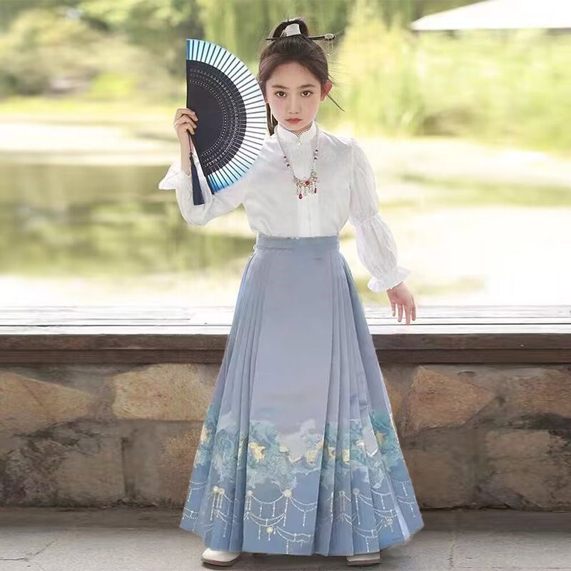 中国风女儿童马面裙套装2025新款秋冬汉服高端天蓝色古装小孩学生