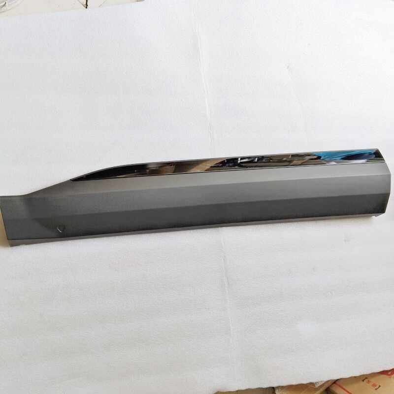 适用于吉利博越L车门防撞条防擦条车门下护板车身亮条车门装饰板