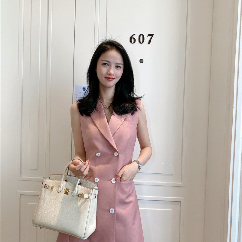 2021夏装新款花瓣粉双排扣中长款西装马甲无袖连衣裙女