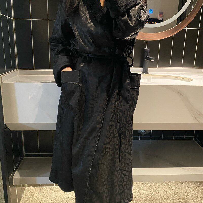 太美啦!洲际酒店浴袍气质暗夜黑贵妇睡袍保暖浴袍高级豹纹春款女