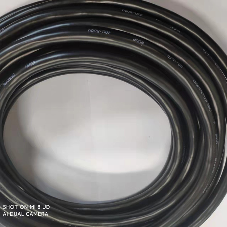 黑色电缆线8X075mm2300V10米