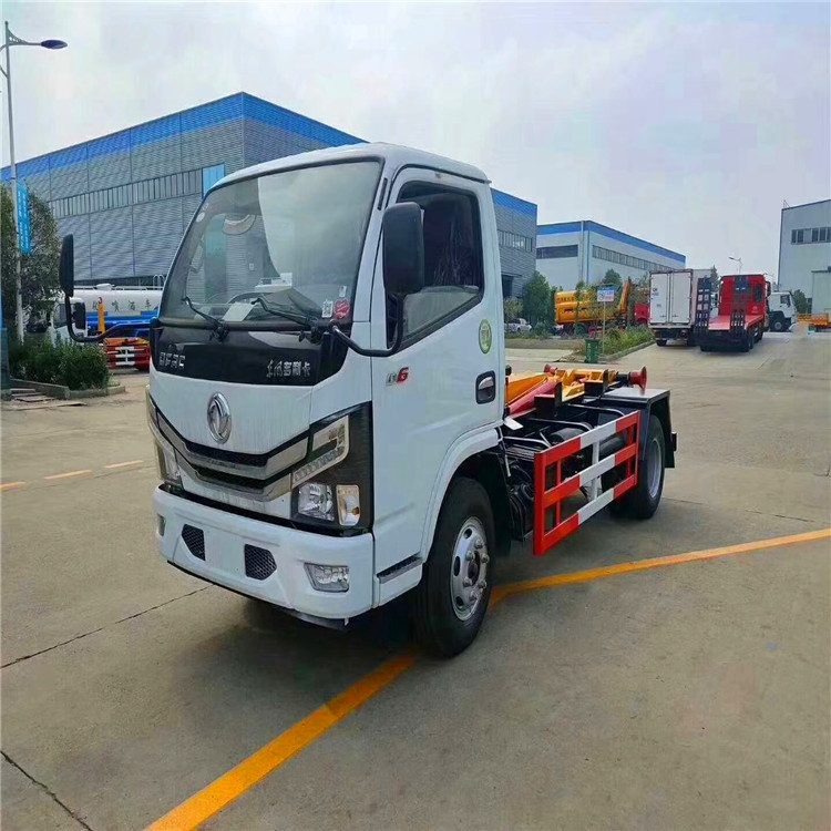 国六东风多利卡5方勾臂垃圾车