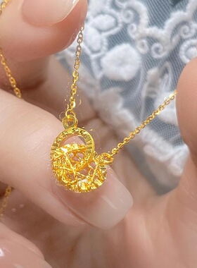 黄金色环环相扣项链女金色双环吊坠新款精致百搭显气质通勤款饰品