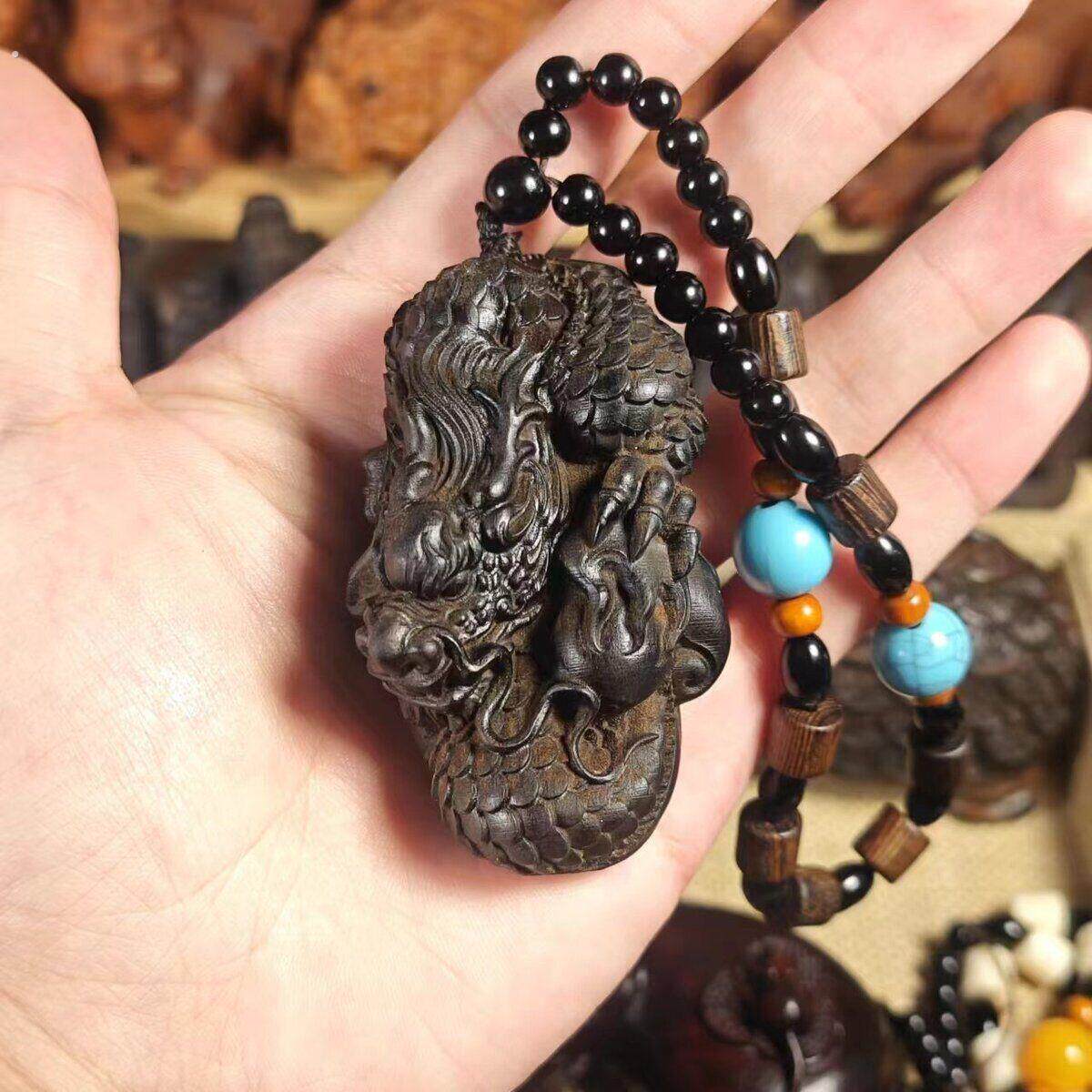 天然沉香木木雕刻盘龙戏珠手把客厅随身盘玩精雕手把件家居装扮