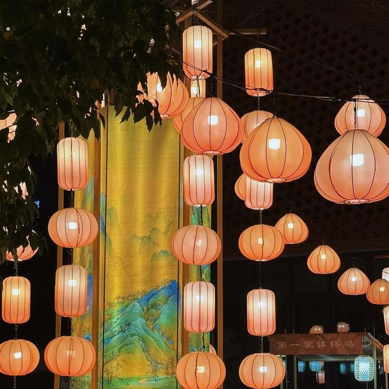 新中式飞碟布艺手绘画风景区不夜城网红街风景区开业创意彷古灯具