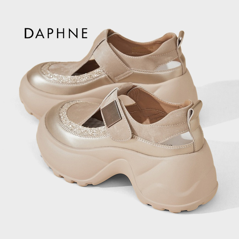 Daphne/达芙妮包头厚底女鞋2026新款小个子增高魔术贴高跟凉鞋P
