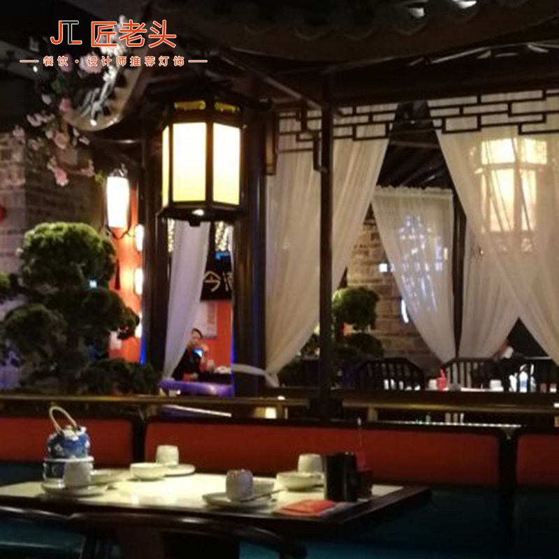 特色餐厅饭店E27 LED灯泡10w射灯暖光3000k餐桌商用聚光吊灯光源
