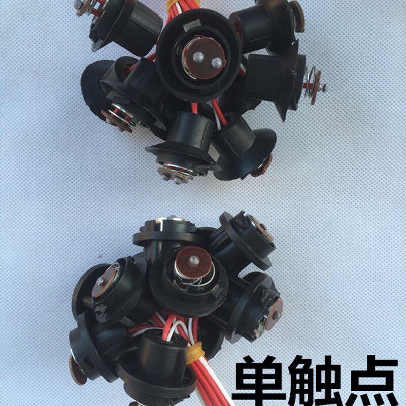 汽车尾灯灯座 刹车灯插头双尾插座单尾插座中灯泡插头灯泡插座