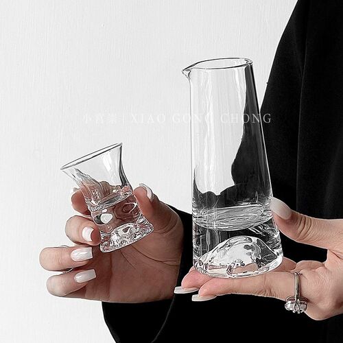 观山系列白酒分酒器 洋酒红酒玻璃醒酒器家用 量酒杯酒壶扎壶酒具