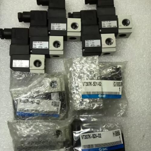 议价VT307K-5D1-02 电磁阀 剩余两个 未使用不是原包装。